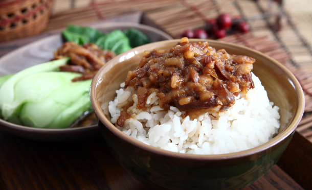 台式卤肉饭