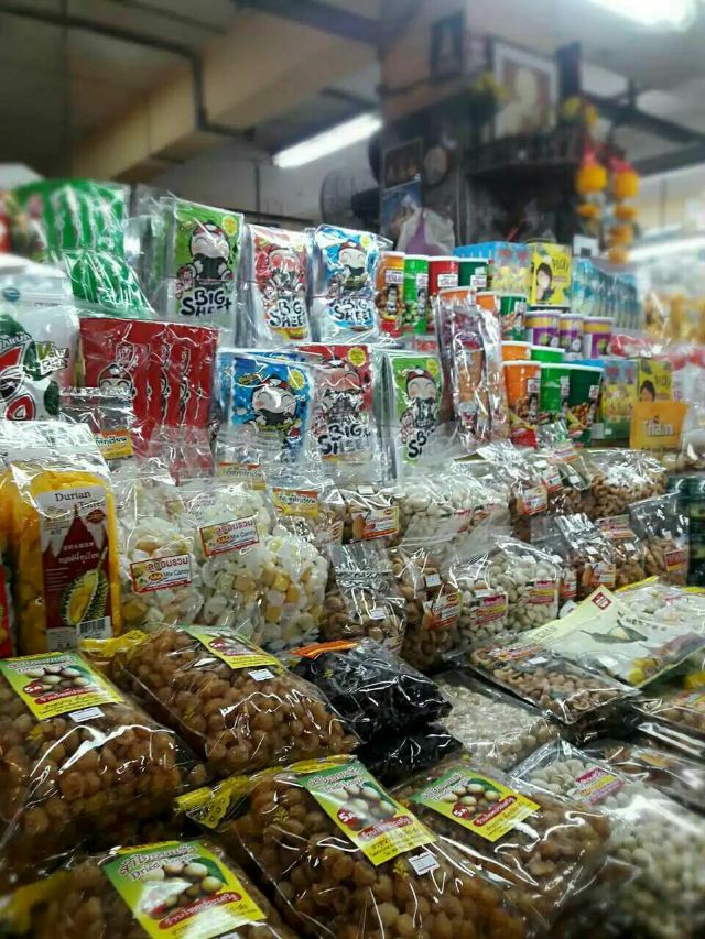 Warorot Market