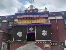 乃朗寺-拉萨-当地向导逍遥遊