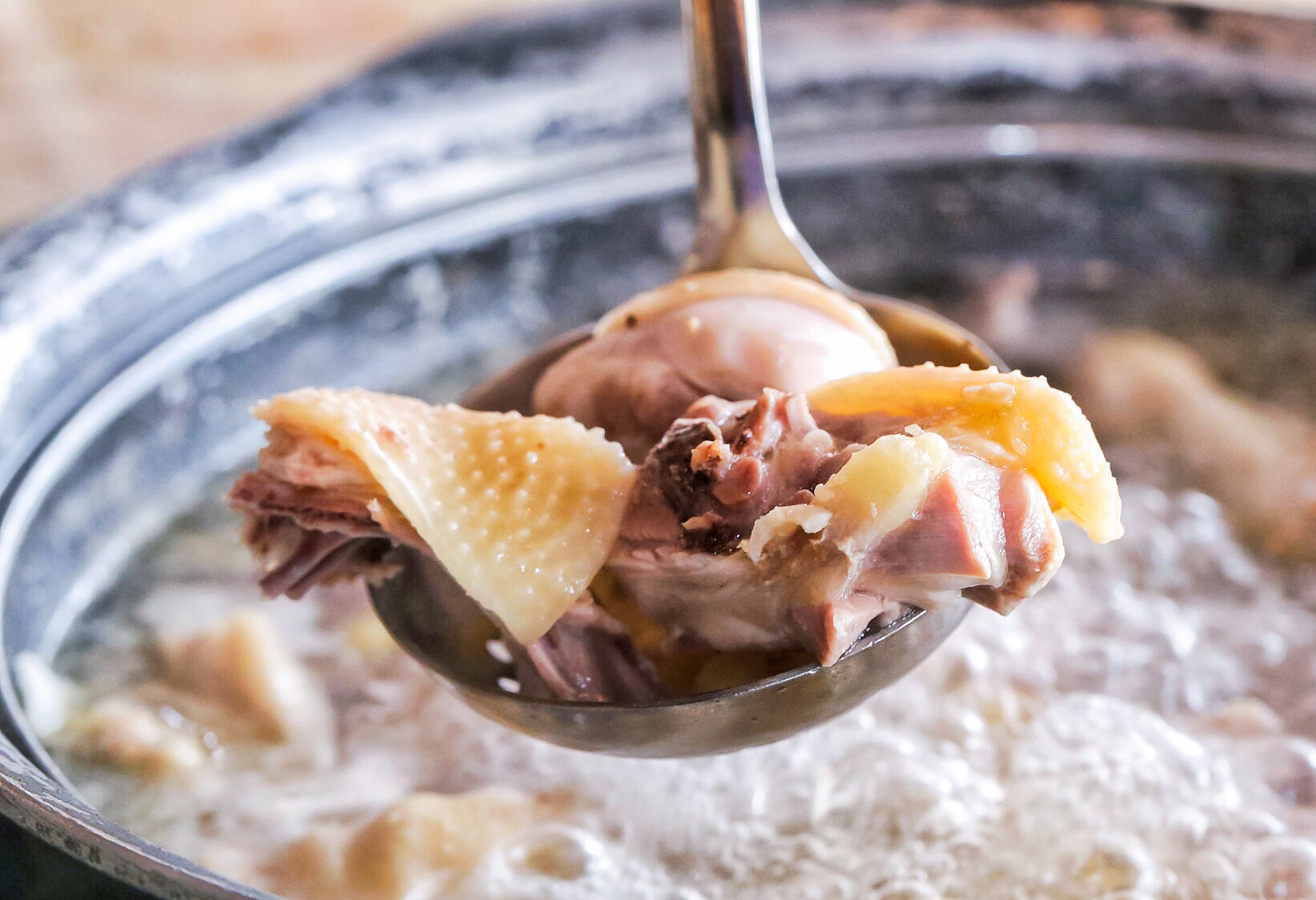 润园椰子鸡·热带雨林主题餐厅(汇金广场C座店)