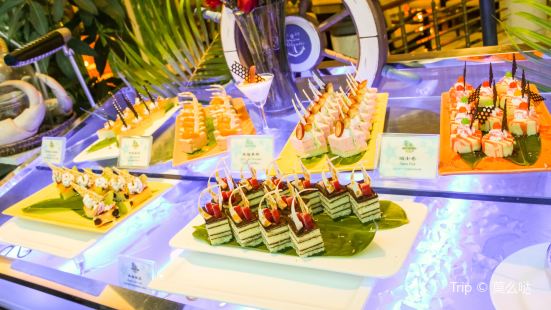 Resort Intime Sanya BBQ Buffet