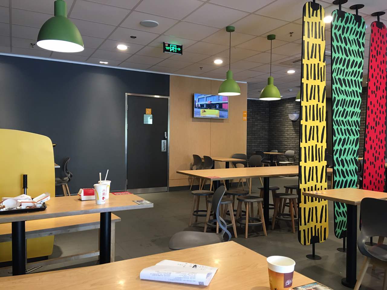 麦当劳(南安创新路得来速店)餐厅图片