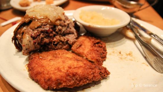 Junior's (45th Street NYC)