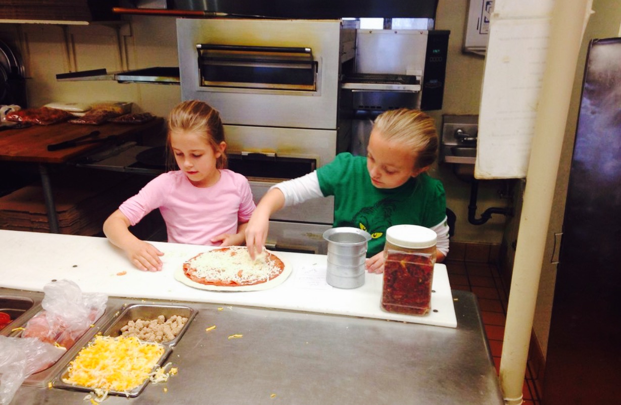 Nik-N-Willie's Pizza & Subs餐厅图片