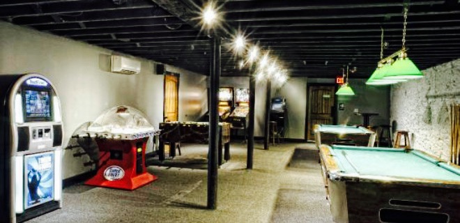 Newberry's Yard of Ale