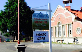 Muses Cafe