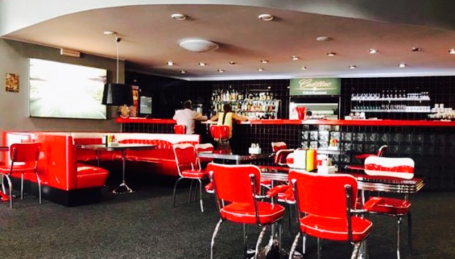 Cadillac Cafe & Restaurant餐厅图片