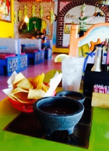 El Azteca Mexican Restaurant