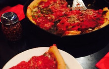 Gino's East餐厅图片
