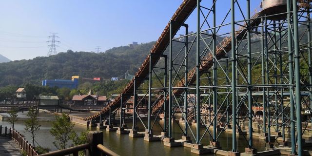 Overseas Chinese Town East