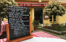 Le Petit Chalet餐厅图片