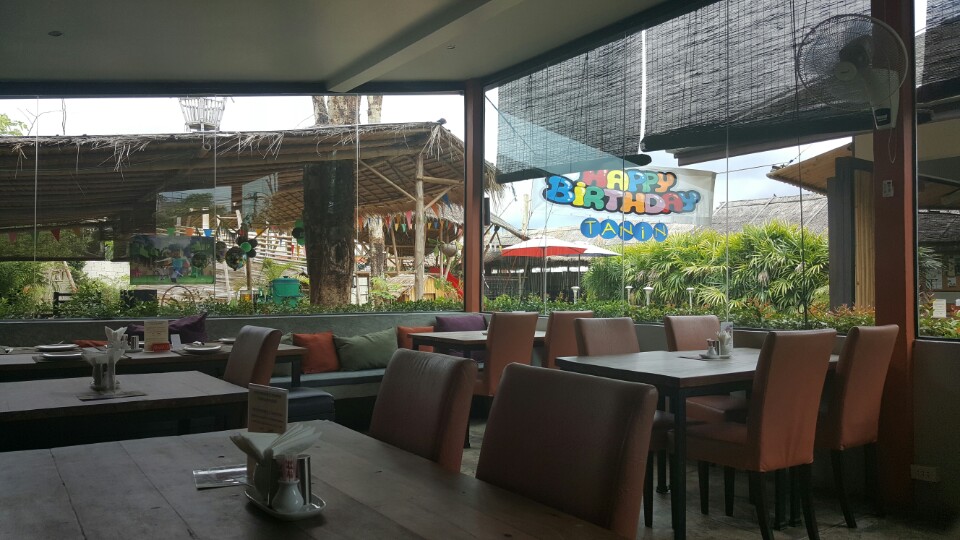 Nics Restaurant & Playground餐厅图片