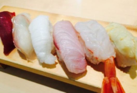 Kaisen Tomizushi Nagano-ekimae美食图片