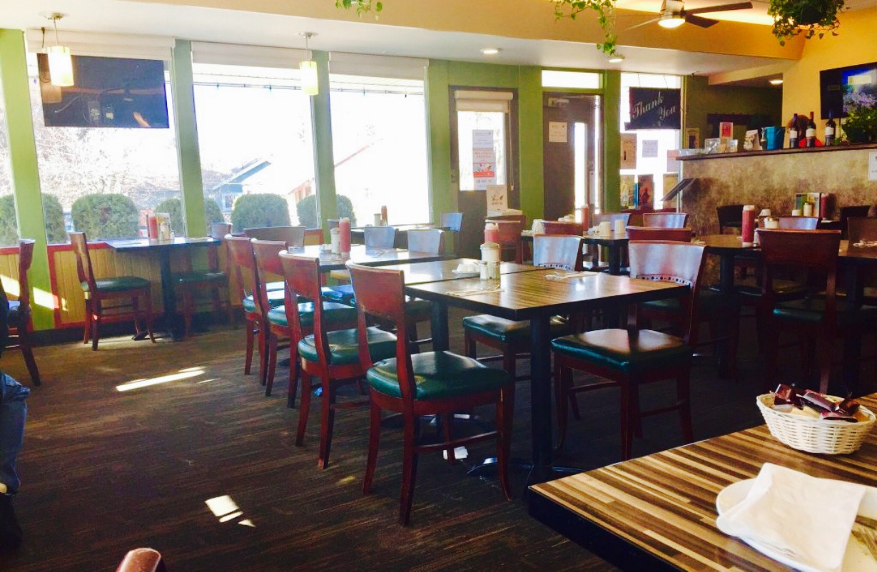 Scott's Inn & Restaurant in Kamloops