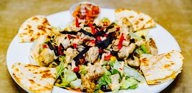 Charlie's Steak, Ribs & Ale餐厅图片