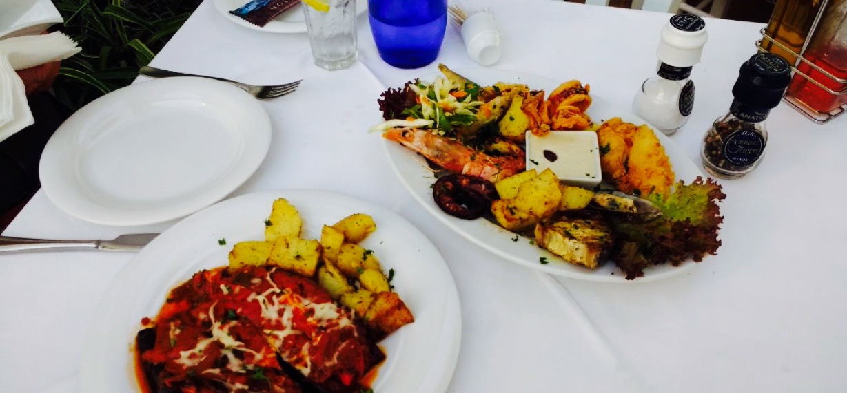 Avrofiliton餐厅图片