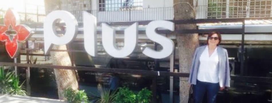 Plus Restaurant and Cafe餐厅图片