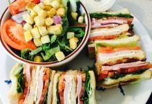 Log Cabin Diner美食图片