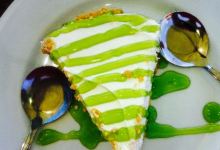 On The Edge Bar & Grill美食图片