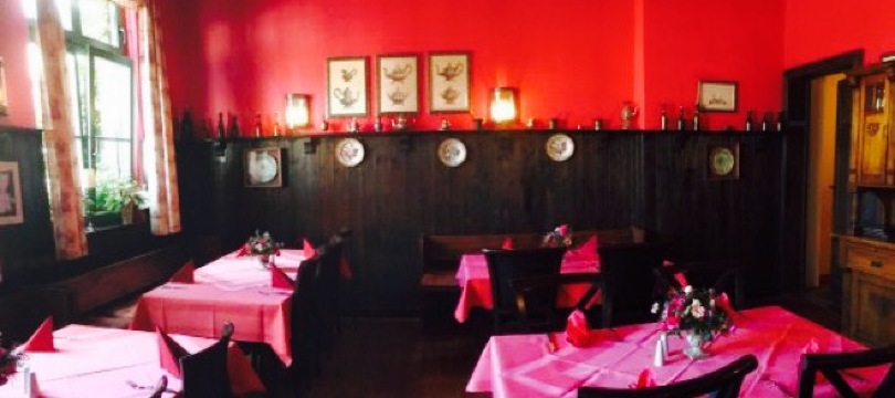 Zum hauenden Schwein