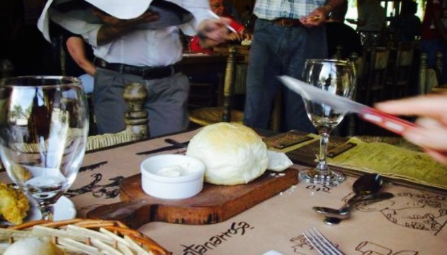 Fontanarrosa Asador Campero