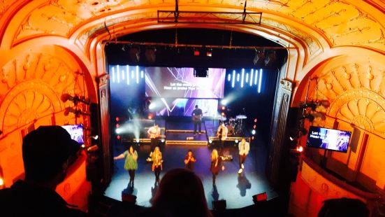 Hillsong Church