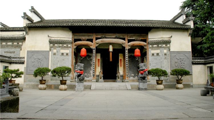 4-Day Hongcun Village+Huizhou Ancient Town+Qiyunshan Mountain Ecological And Cultural Tourism Zone+Xixinan Ancient Village