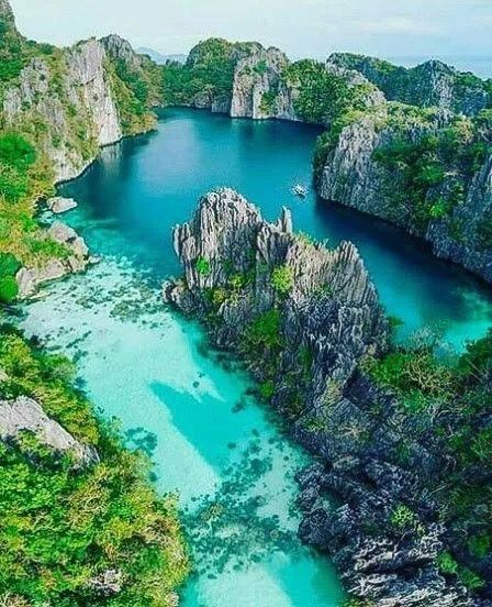 Kayangan Lake