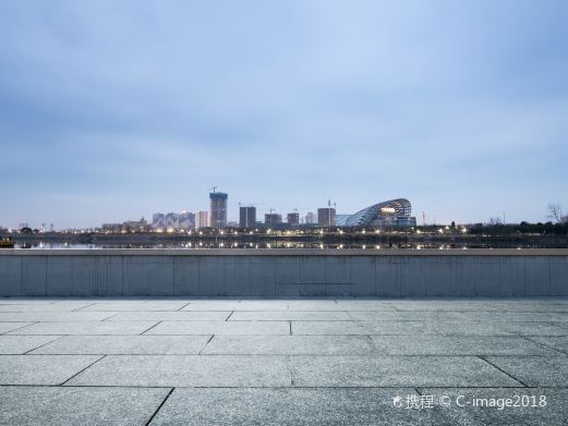 滴水湖