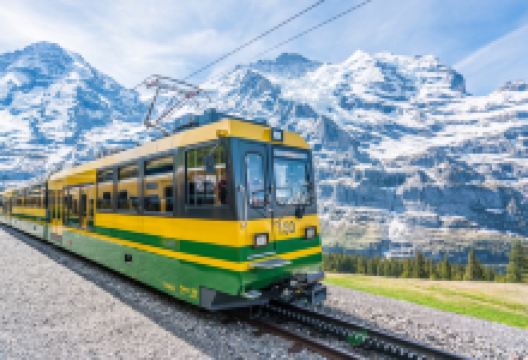 欧洲之巅火车站景点图片