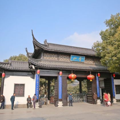 镇江金山+西津渡历史文化街区+北固山一日游【南京出发】