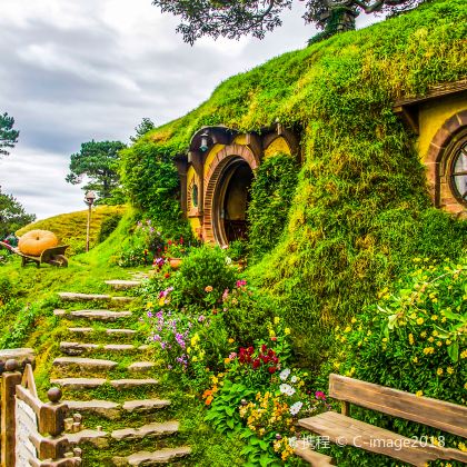 新西兰北岛+罗托鲁瓦+陶波5日4晚私家团