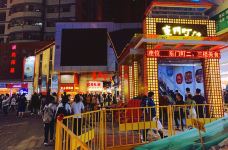 东门老街-深圳-YoYo_2F4X8G2E