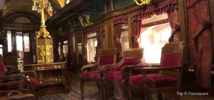 Thorne Miniature Rooms Travel Guidebook Must Visit