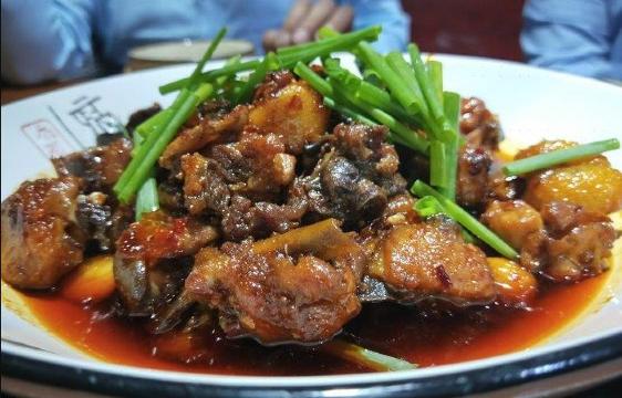 黄南武阳朗辣子鸡(温泉店)餐厅图片