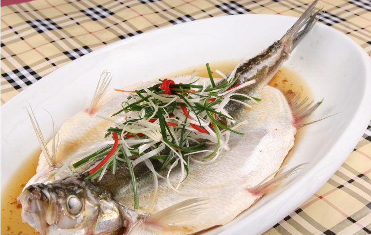 清蒸白水鱼