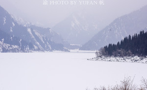 阜康游记图文-中国海拔最高的石林，竟然藏在天山深处的雪山中，默默守护着天池