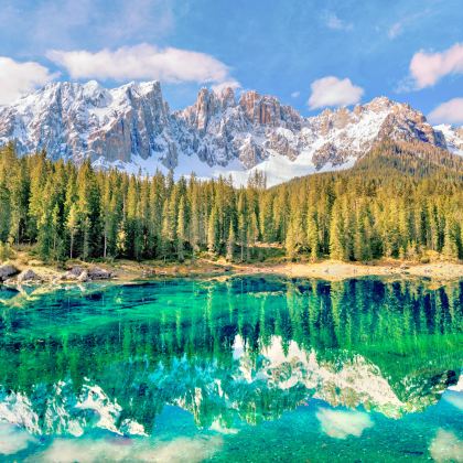 瑞士+多洛米蒂山脉12日跟团游