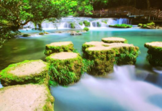 六十八级跌水瀑布景点图片