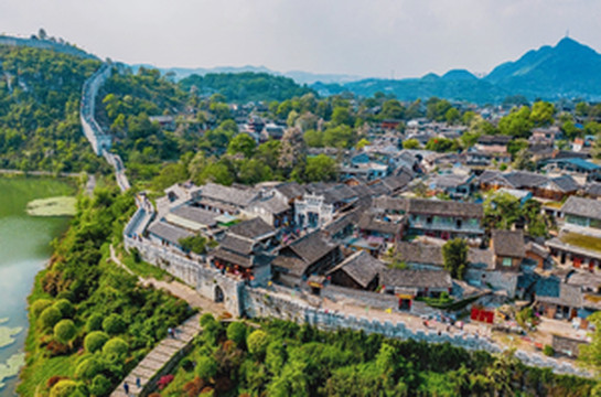 贵阳游记图文-【贵阳全攻略】第一次来贵阳怎么玩？两天一夜带你玩转贵阳必打卡地