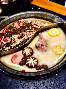 珮姐重庆火锅(鄞州印象城店)-宁波-伊利伊利ELien