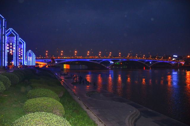 解放桥旅行图片 1