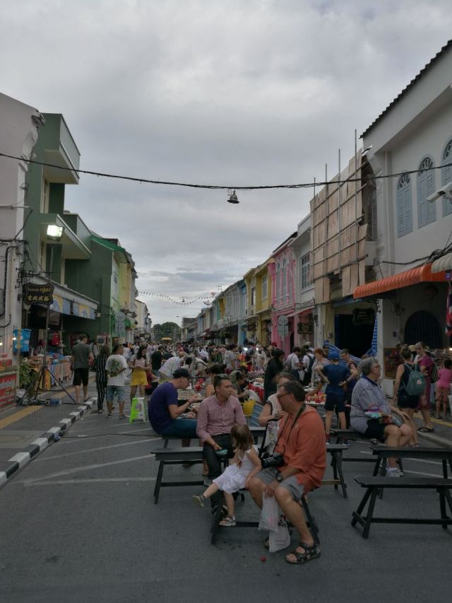 Phuket Weekend Market