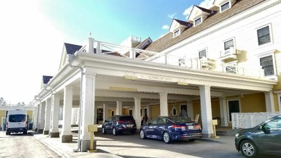 Lake Yellowstone Hotel Dining Room Reviews Food Drinks In