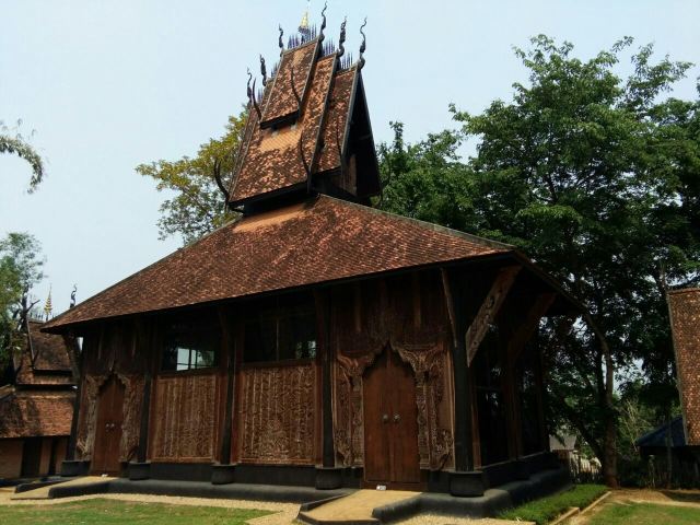 Baan Dam