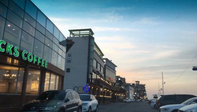 Starbucks餐厅图片