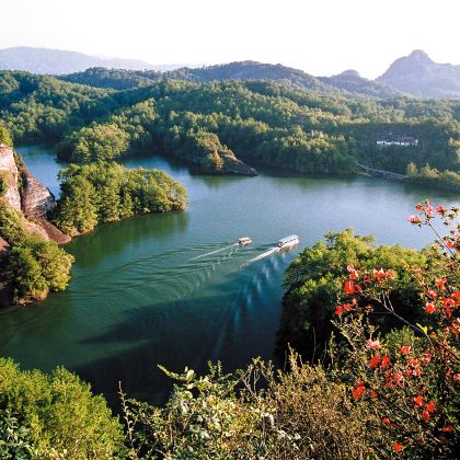 龙岩冠豸山景区+古田会议会址一日活动【往返独立用车】