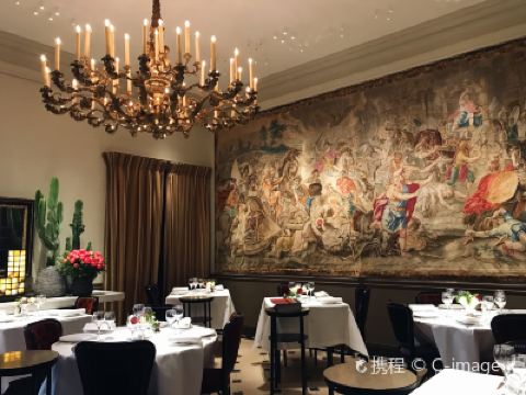巴黎众神的食堂攻略 众神的食堂特色菜推荐 菜单 人均消费 电话 地址 菜系 点评 营业时间 携程美食林