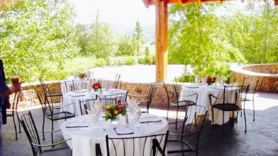 Headwaters Grille Reviews Food Drinks In Idaho Teton County