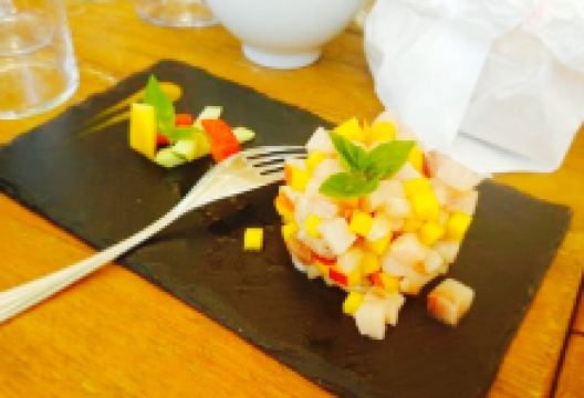 White Beach Club美食图片